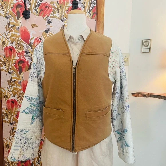 Quilted barn coat - Picture 5 of 10